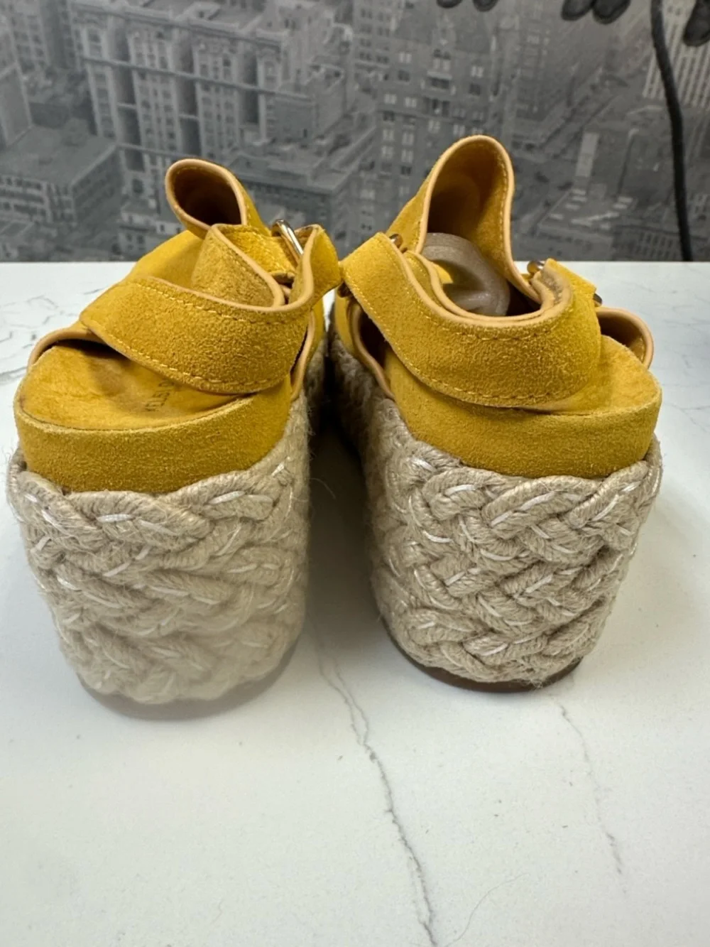 Anthro Kelsi Dagger Brooklyn Keys Yellow Suede Platform Espadrille Sandal Sz 11